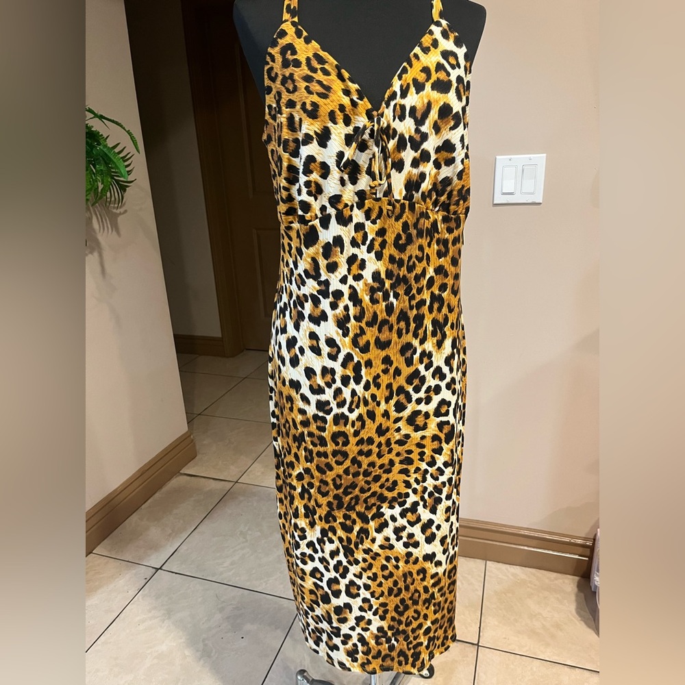 Vibe Sportswear Animal Print dress